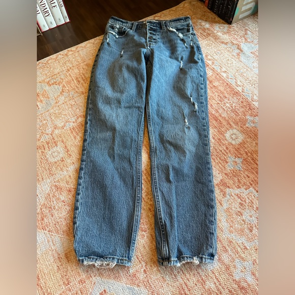 Abercrombie & Fitch High Rise Button Fly Mom Jean distressed medium wash 27 4R - Picture 5 of 10